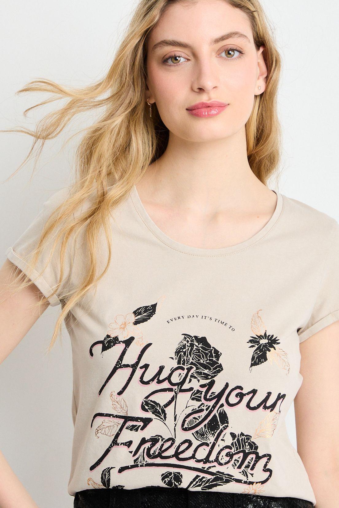 Polera Manga Corta Beige iO 14620225004106-0