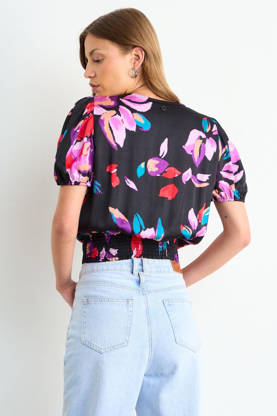 Blusa Fantasia Negro iO 14120126053102-2