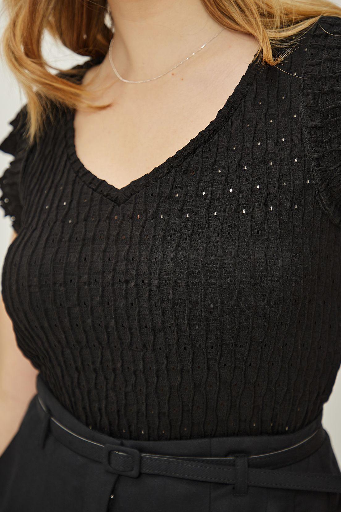 Polera Lisa Negro iO 14220224064102-2