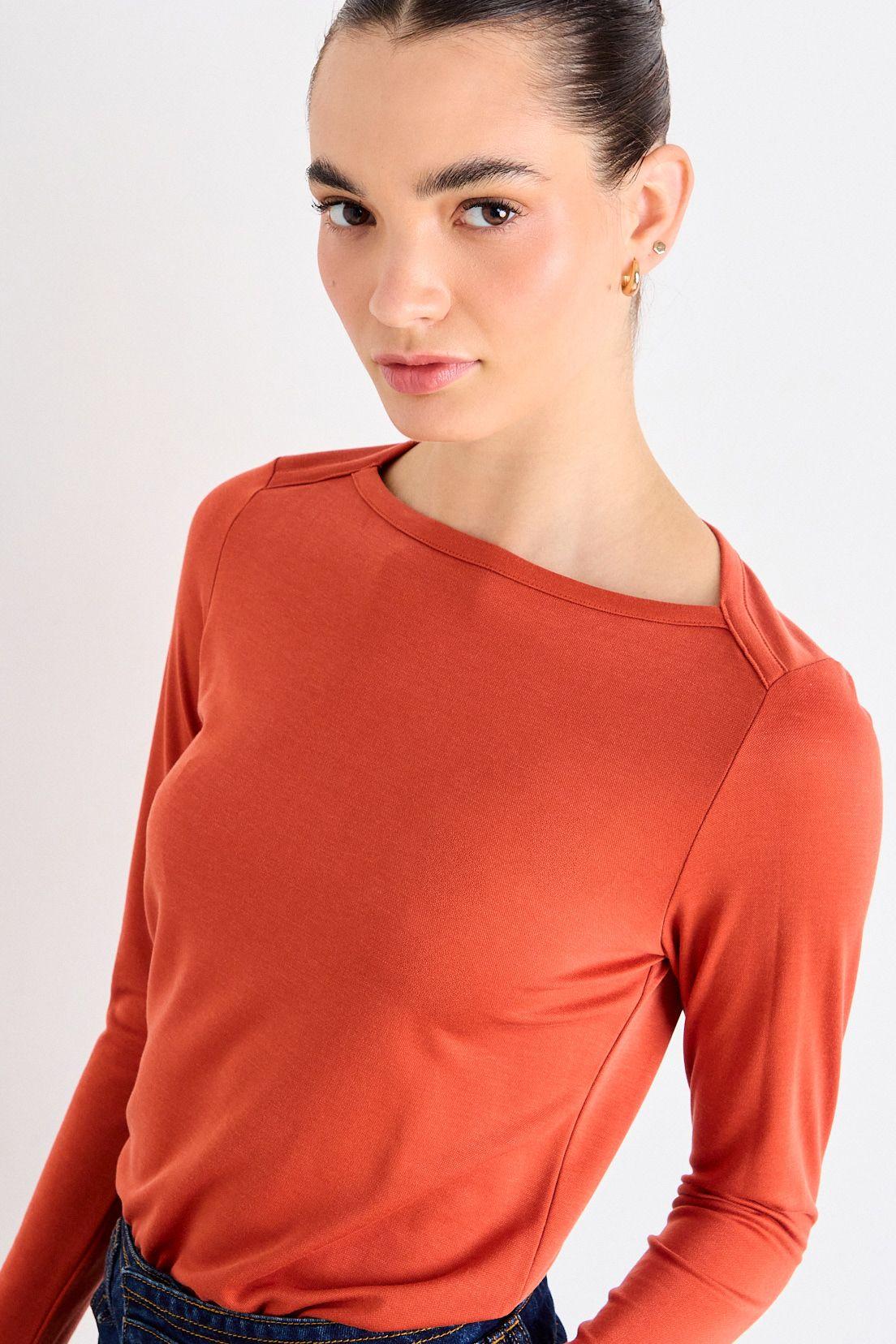 Polera Lisa Naranjo iO 14220126062114-1