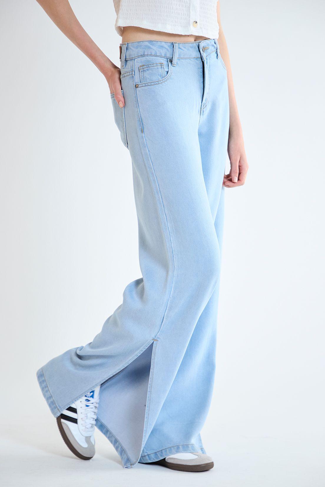 Jeans Liso Celeste iO 11320125050110-1