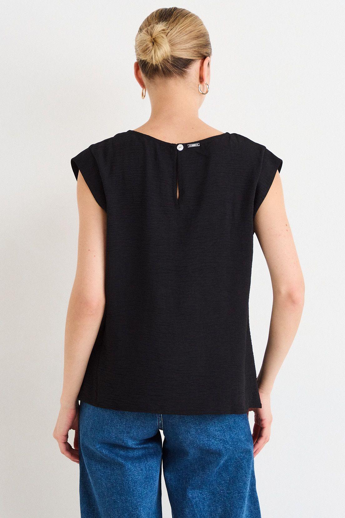 Blusas Sin Manga Negro Ash 14007226005102-2