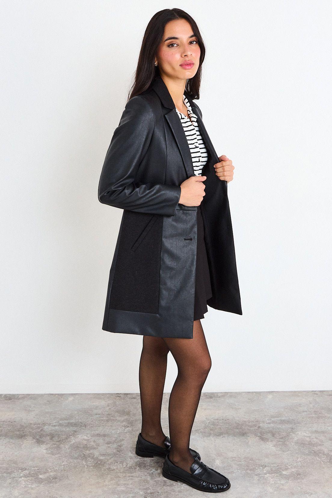 Chaqueton Liso Negro iO 17220226050102-4