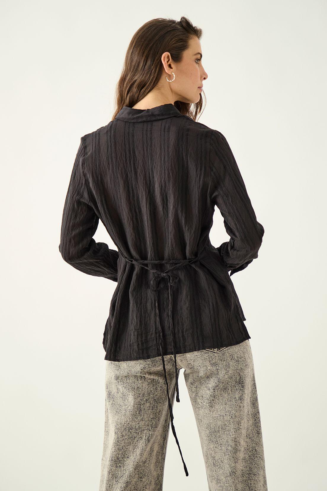 Blusa Lisa Negro Ash 14007125001102-2