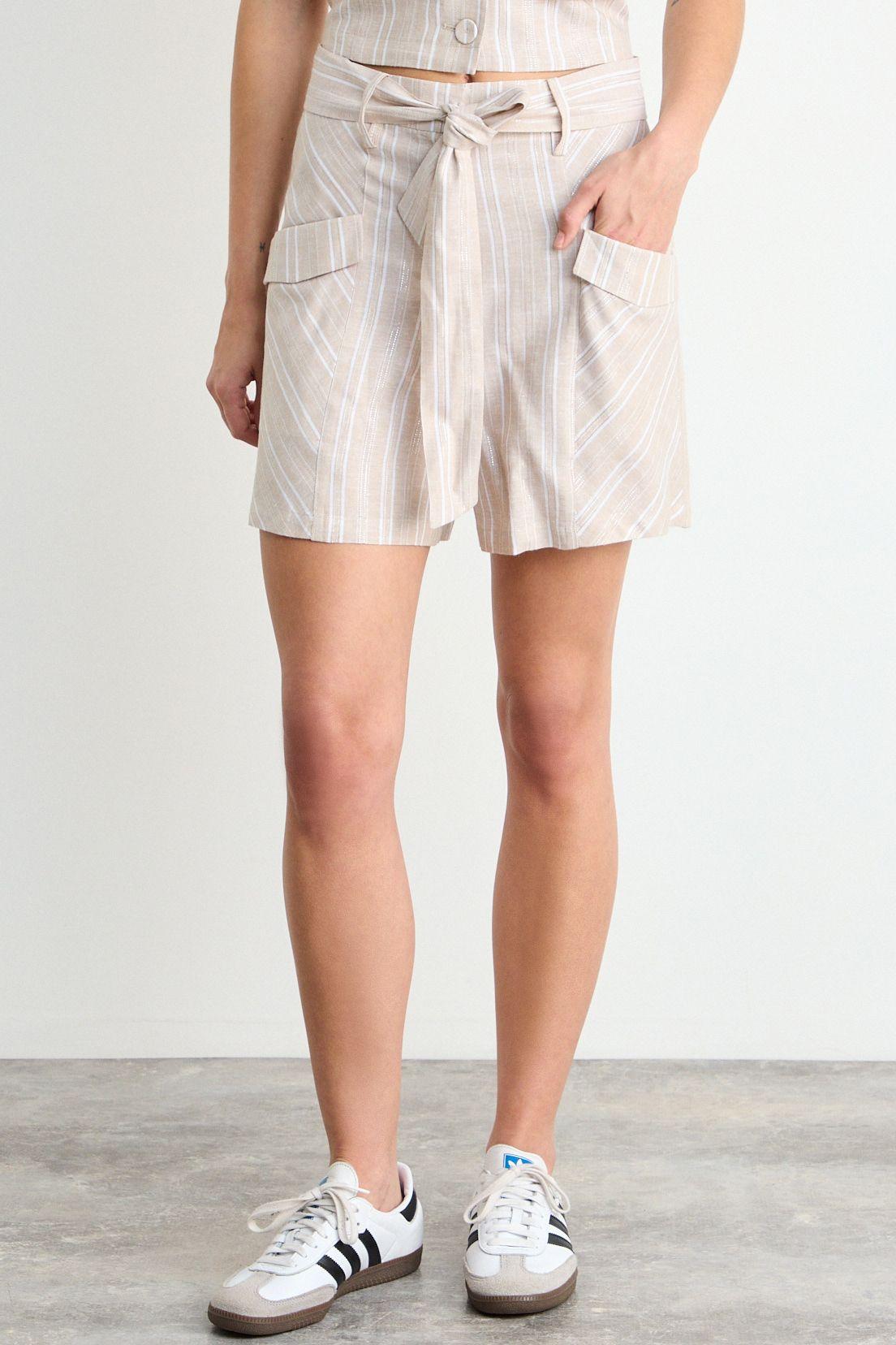 Short Fantasia Beige iO 11920126051106-1