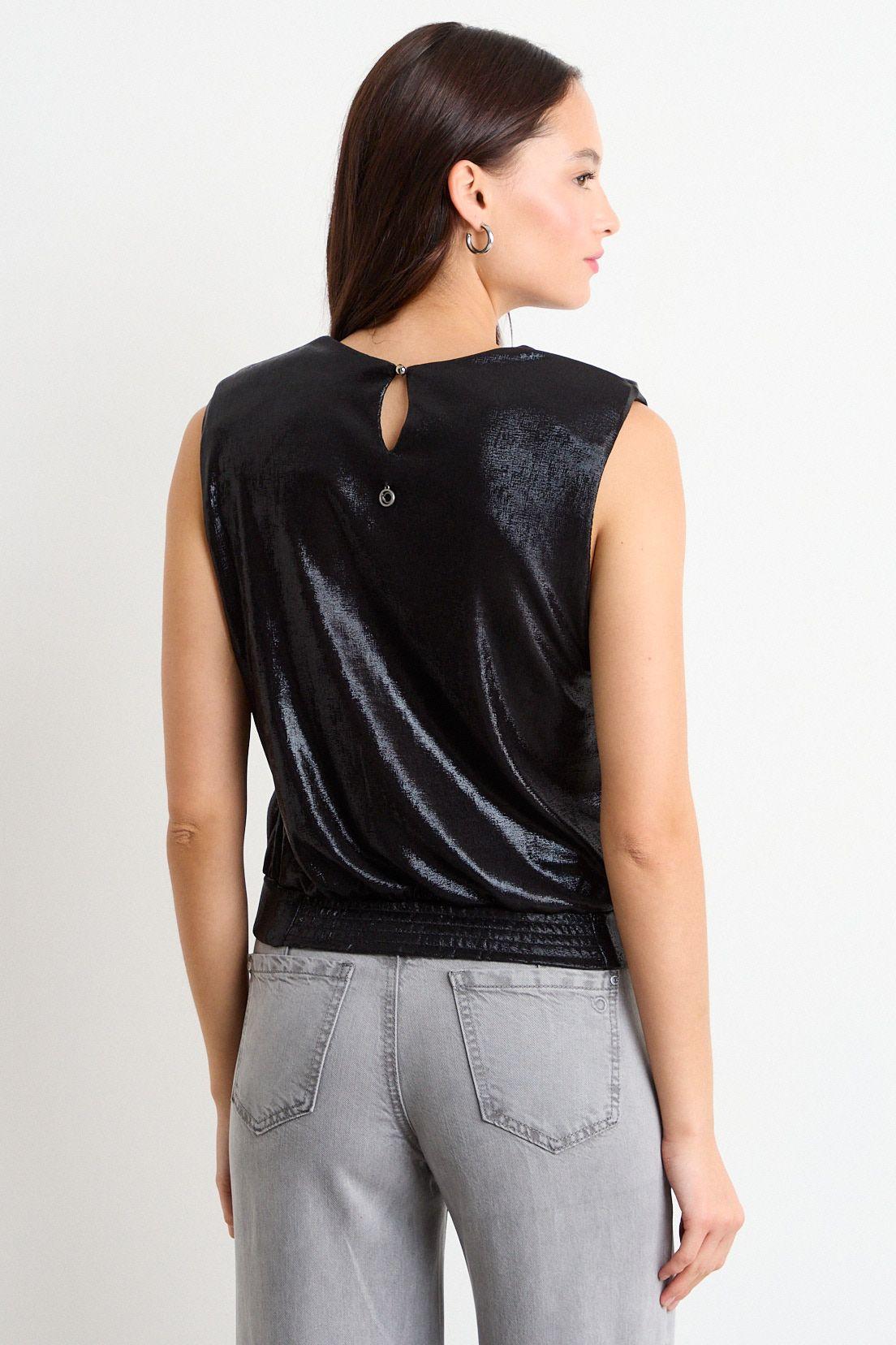 Polera Lisa Negro iO 14220126003102-2