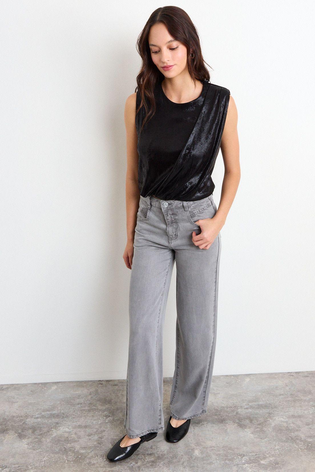 Polera Lisa Negro iO 14220126003102-4