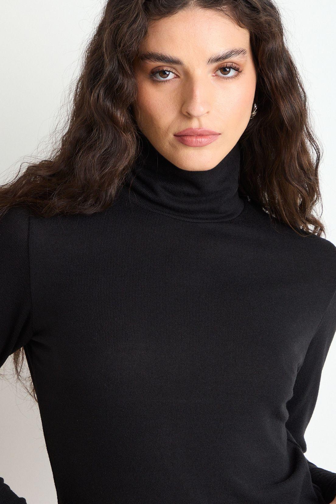 Polera Manga Larga Negro Ash 14207225092102-1