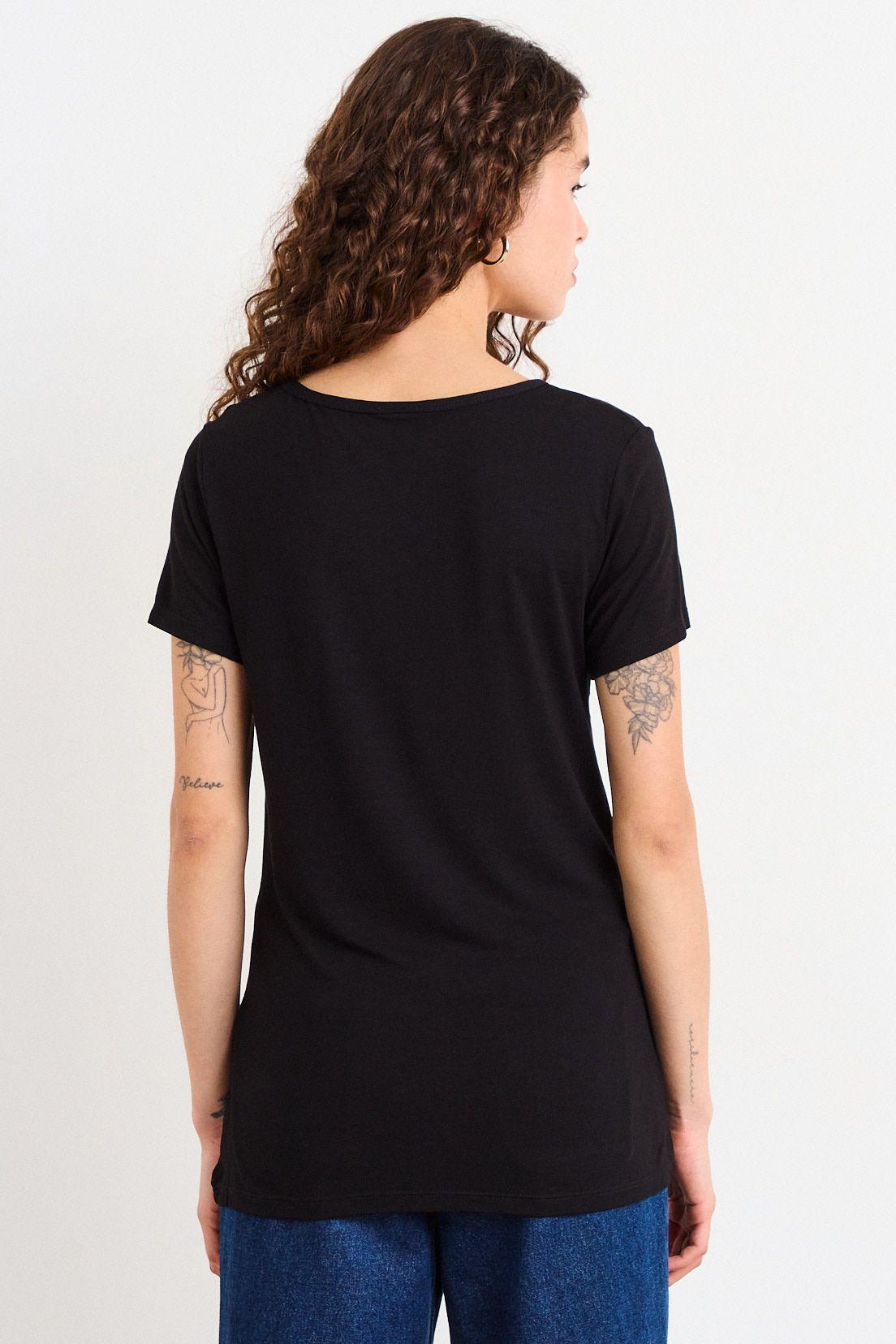 Polera Lisa Negro iO 14204225092102-2