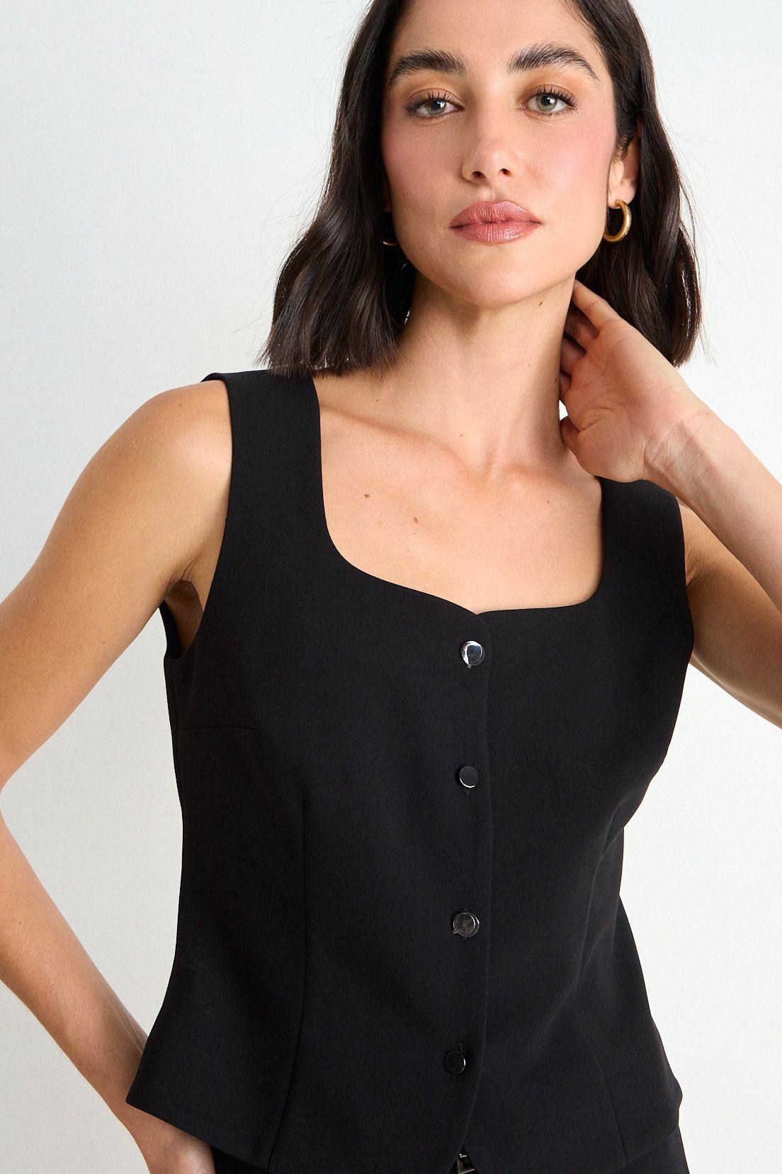 Blusa Tipo Vest Lisa Negro Ash 14007126001102-0