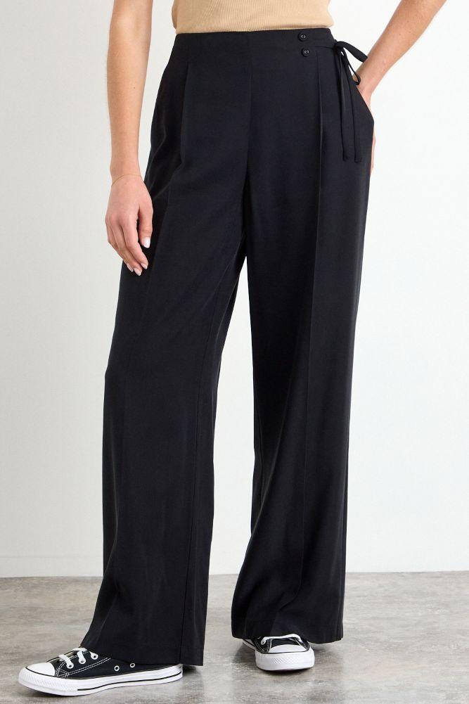 Pantalon Liso Negro iO 11020225022102-1