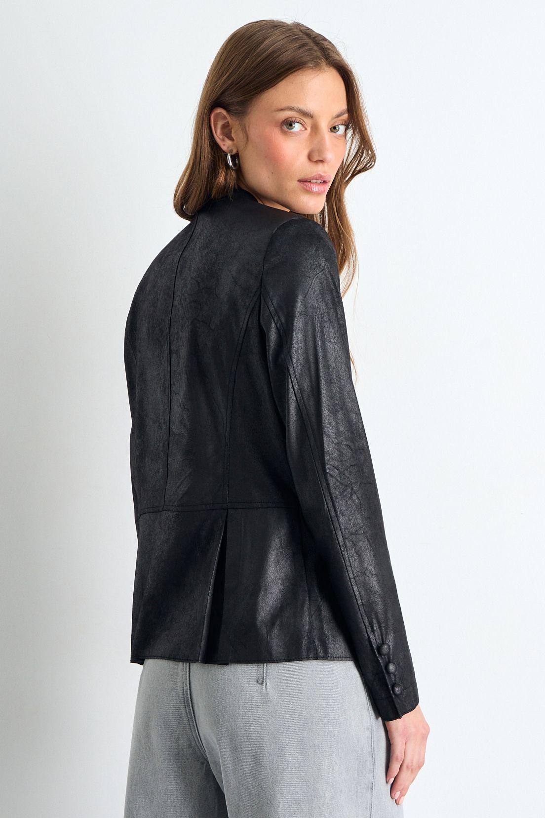 Chaqueta Negro iO 17520225006102-2