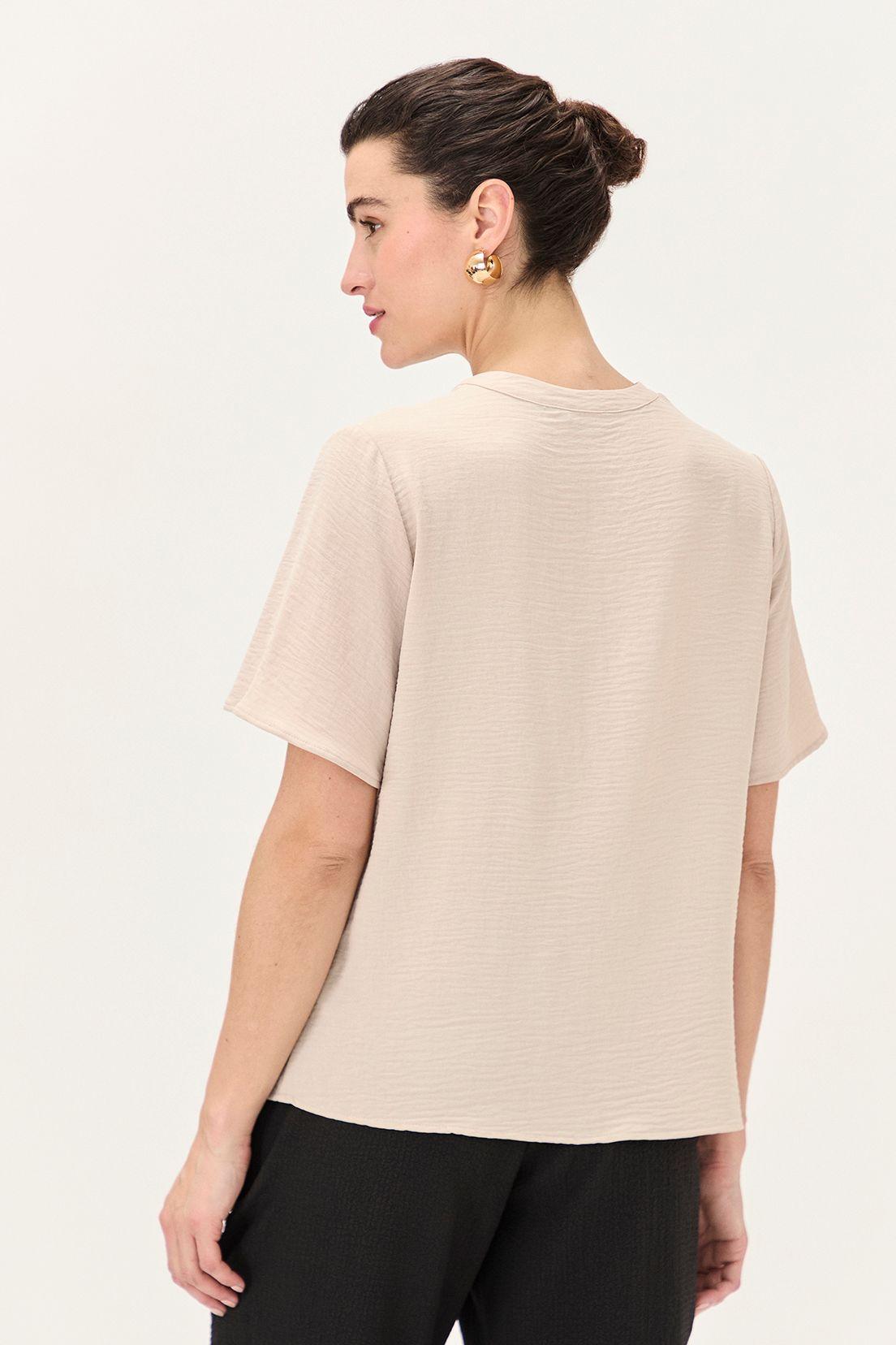 Blusa Cuello Mao Abotonada Beige Ma Griffe 14002224005106-3