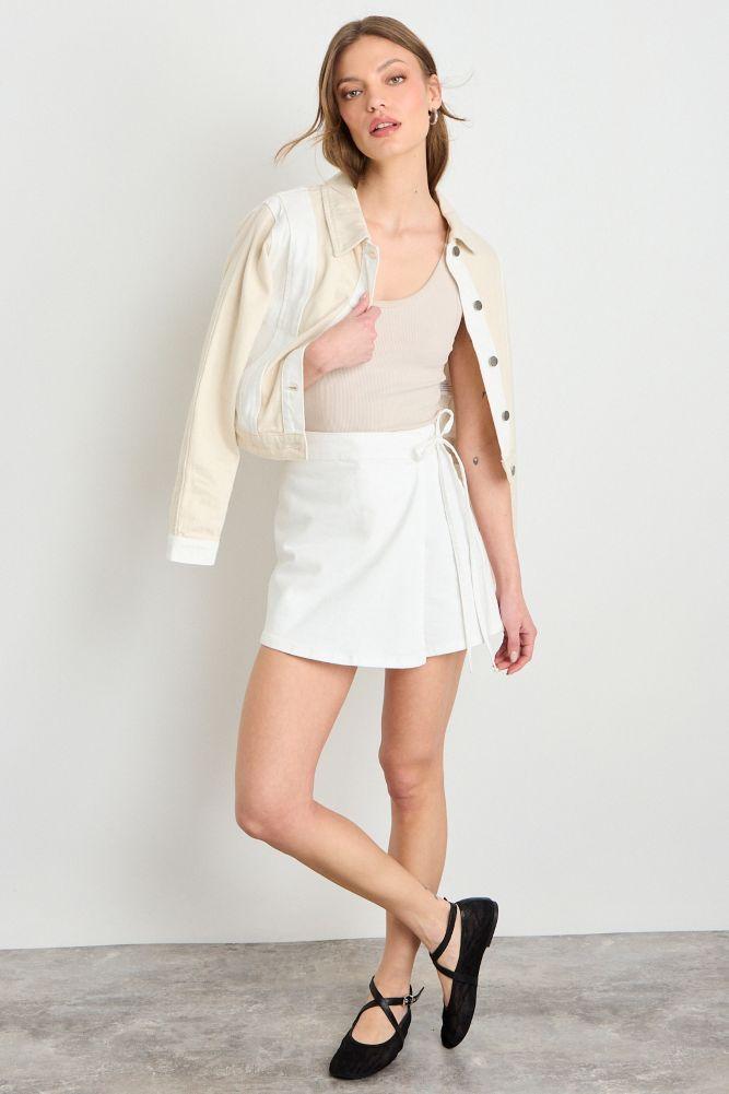 Short Mezclilla Crudo iO 11820225001105-0