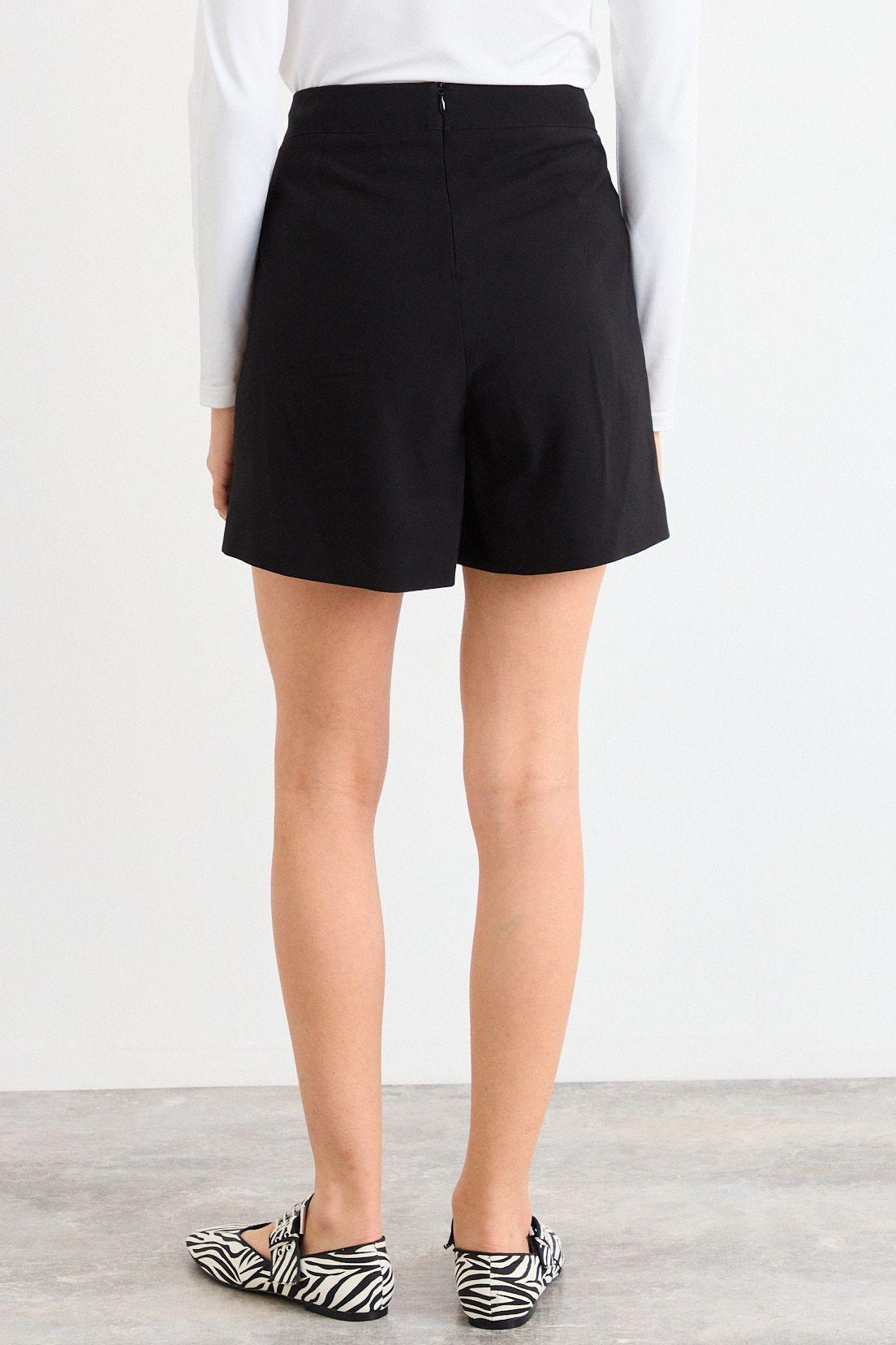Short Liso Negro iO 11220126050102-3