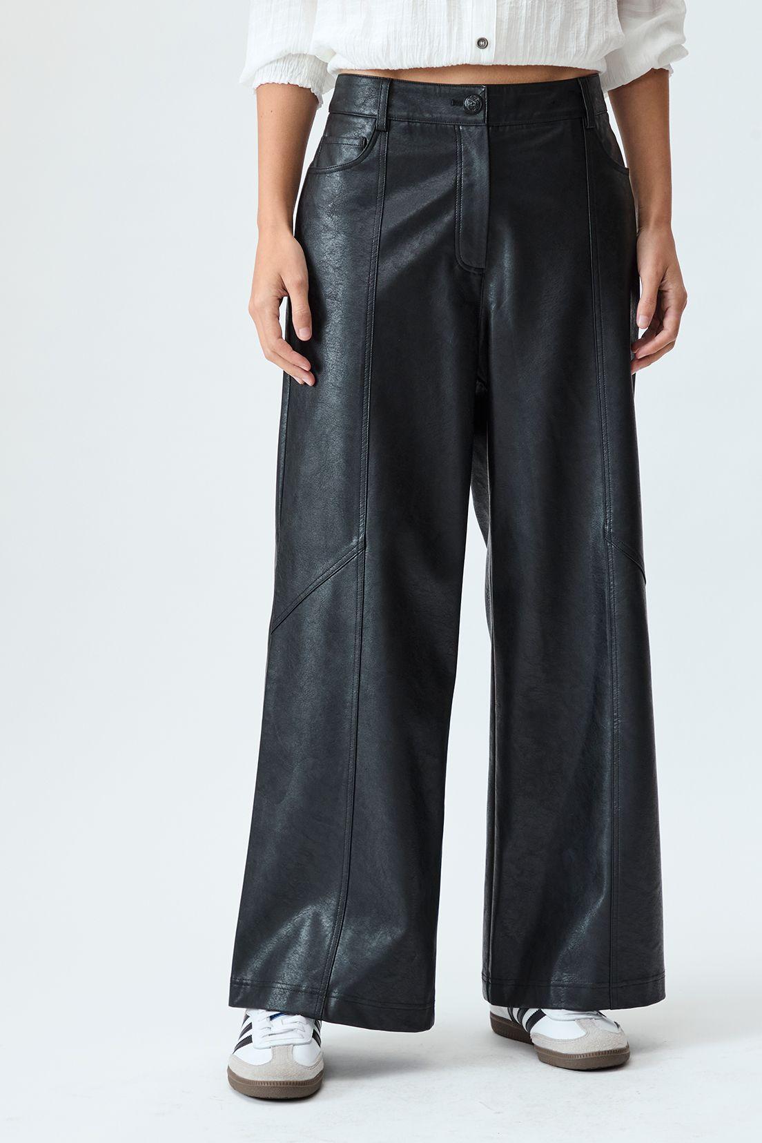 Pantalon Liso Negro iO 11020125009102-1