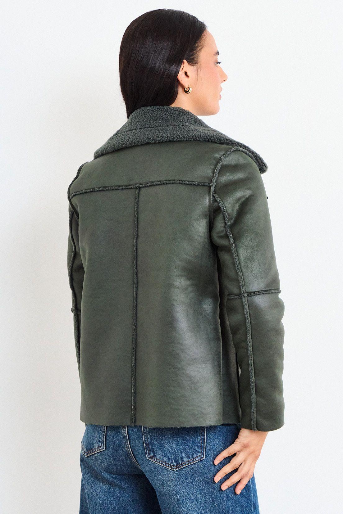 Chaqueta Lisa Verde iO 17520126008217-2