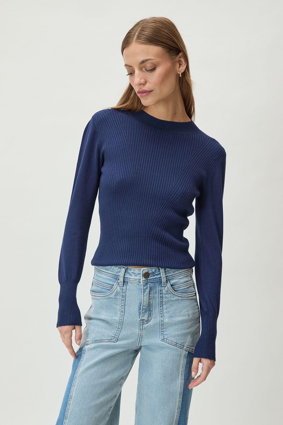 Sweater Liso Azul 18120125015104-4