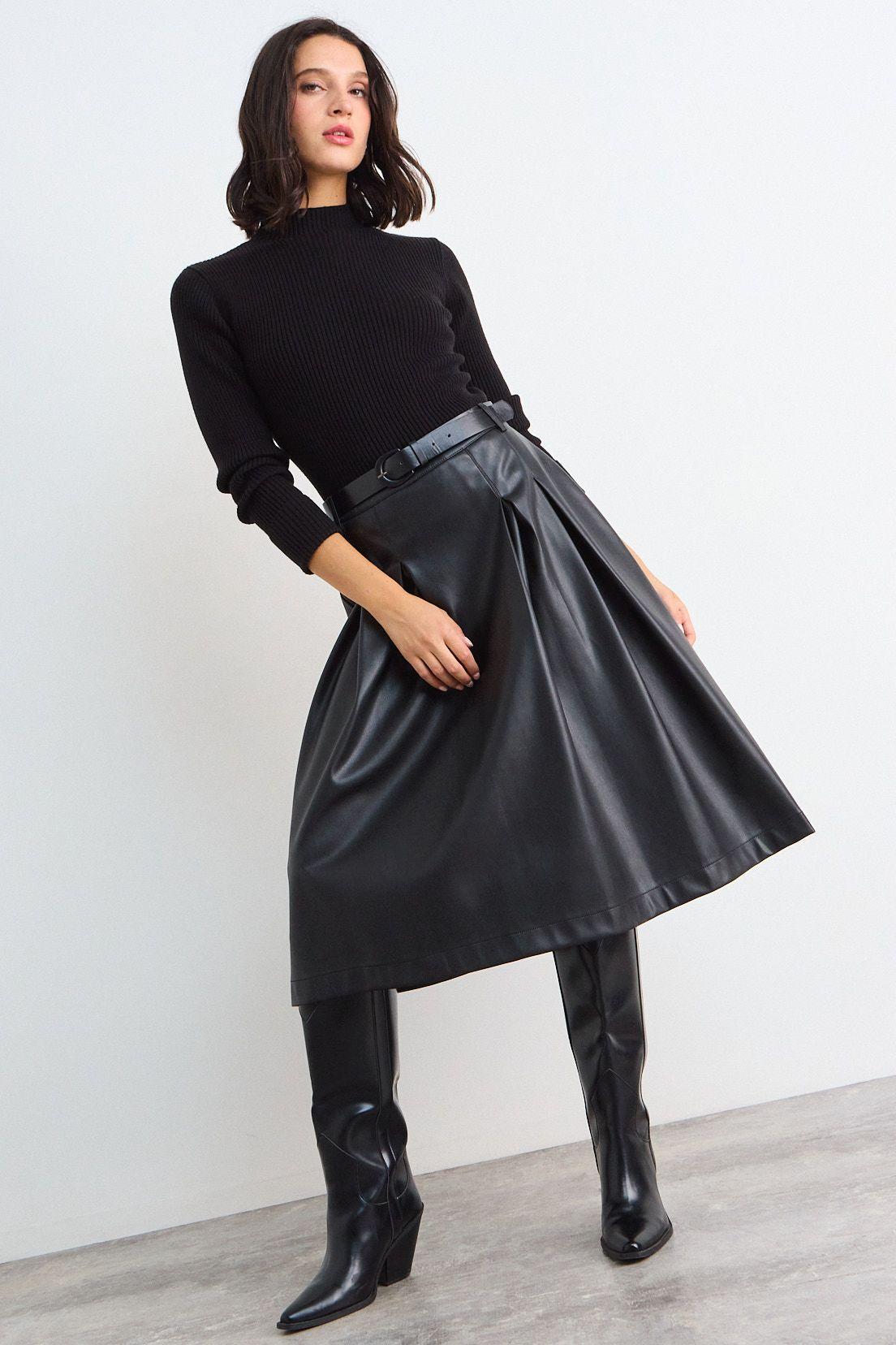 Sweater Liso Negro iO 18120126006102-3