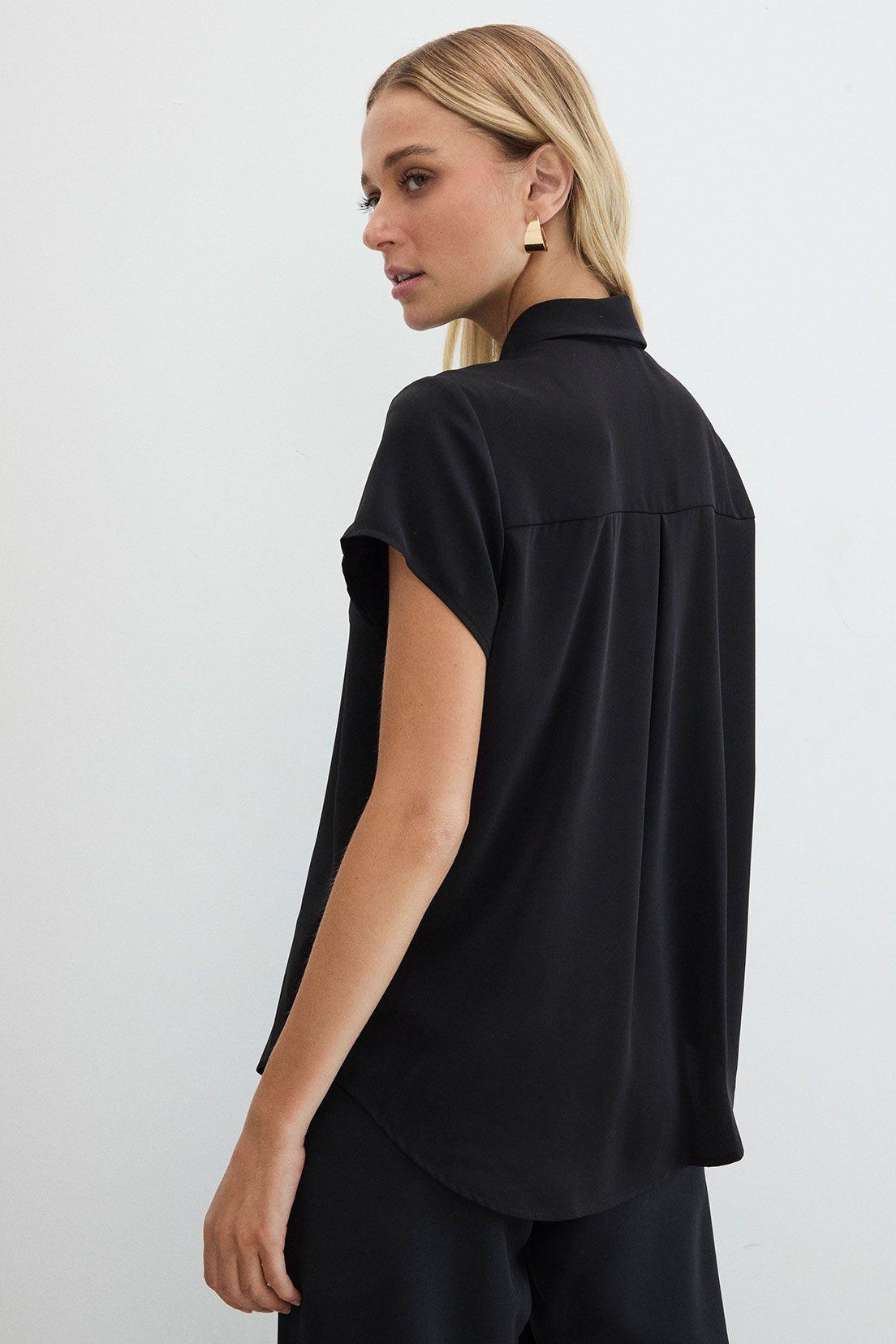 Blusas Manga Corta Negro Ash 14007125070102-2