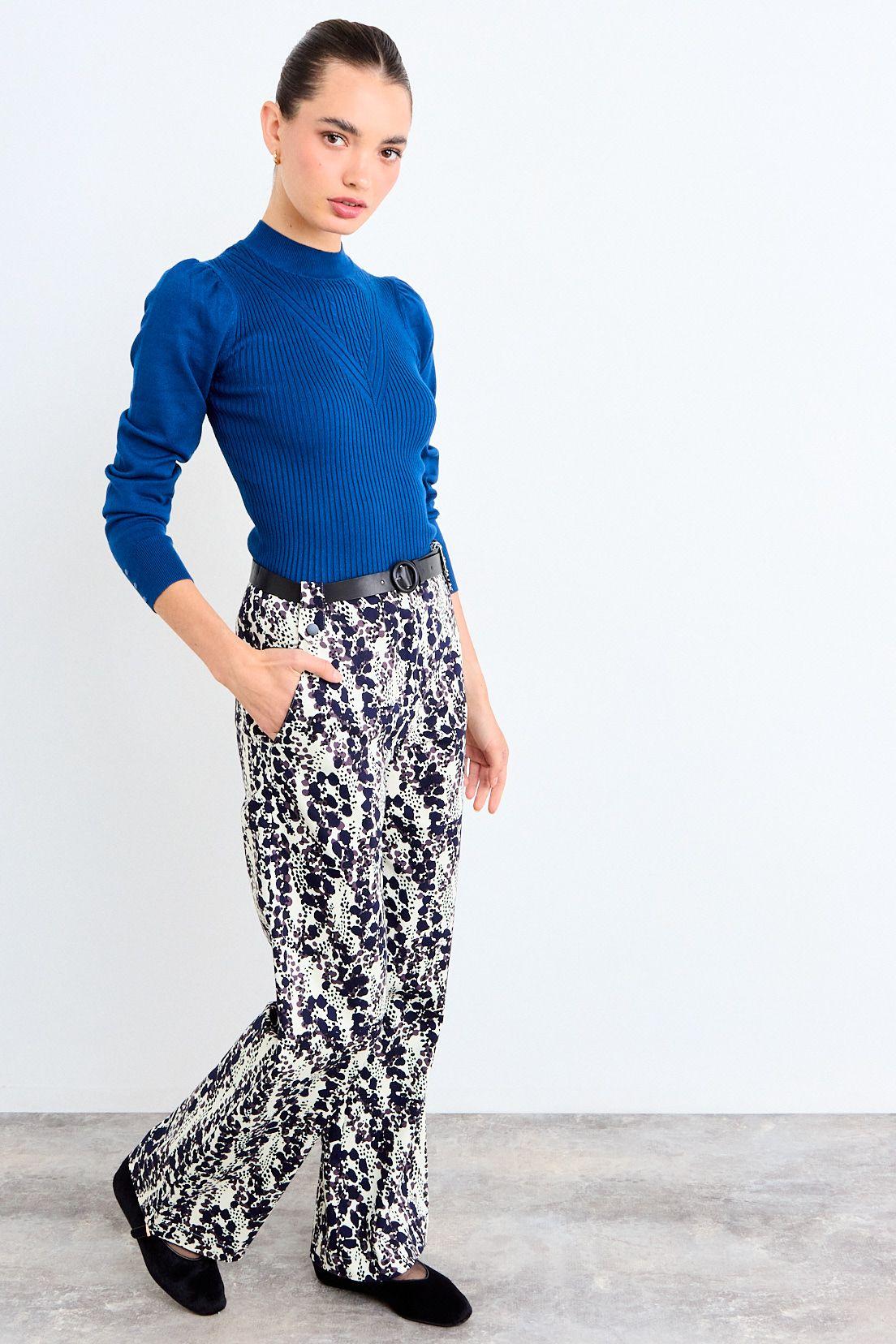 Sweater Liso Azul iO 18120126005104-3