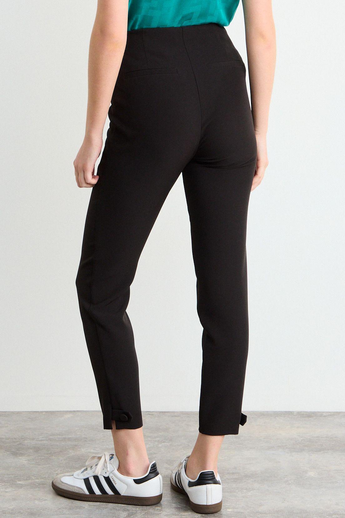 Pantalon Liso Negro iO 11020126052102-3