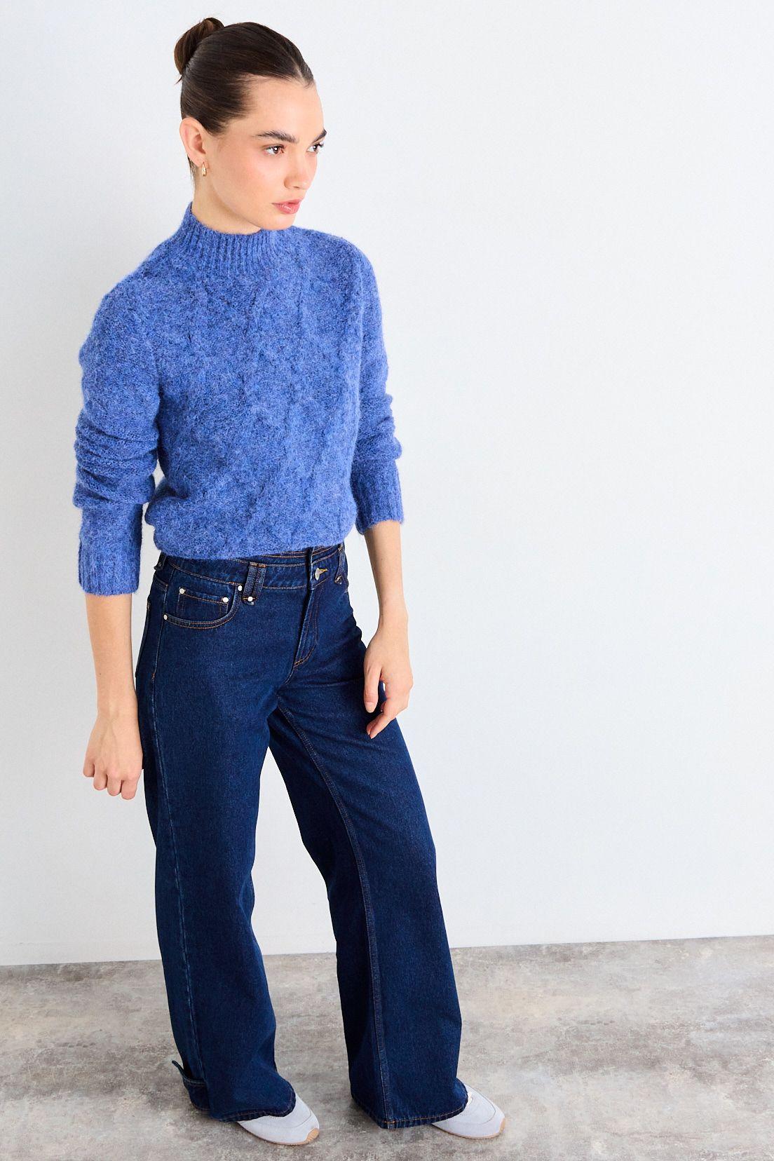 Sweater Moair Trenzado Azul iO 18720126010134-4
