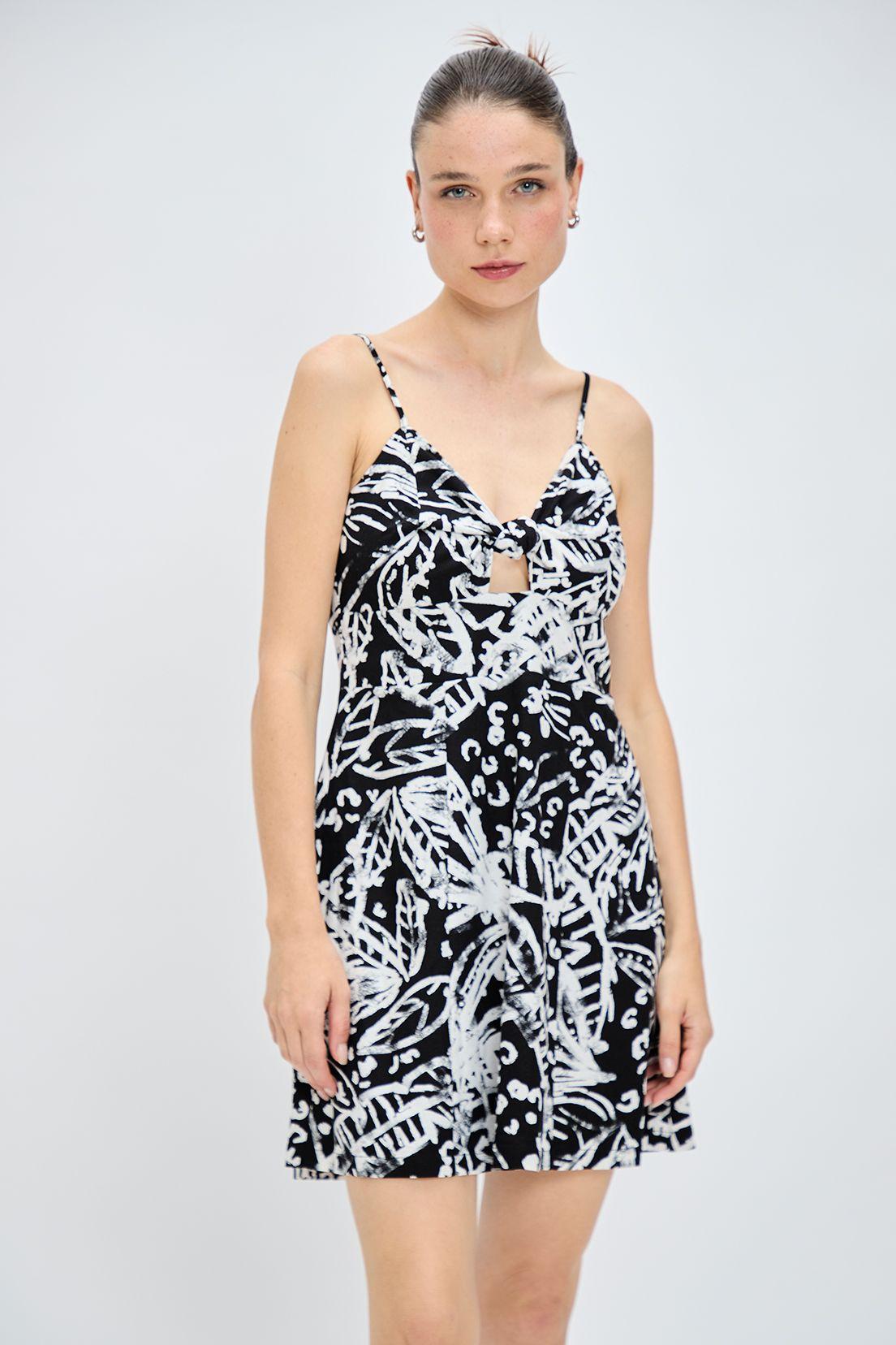 Vestido Fantasia Negro iO 13120224052102-2