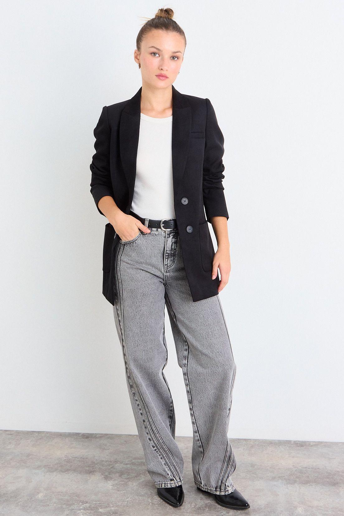 Blazer Liso Negro iO 16020126061102-4