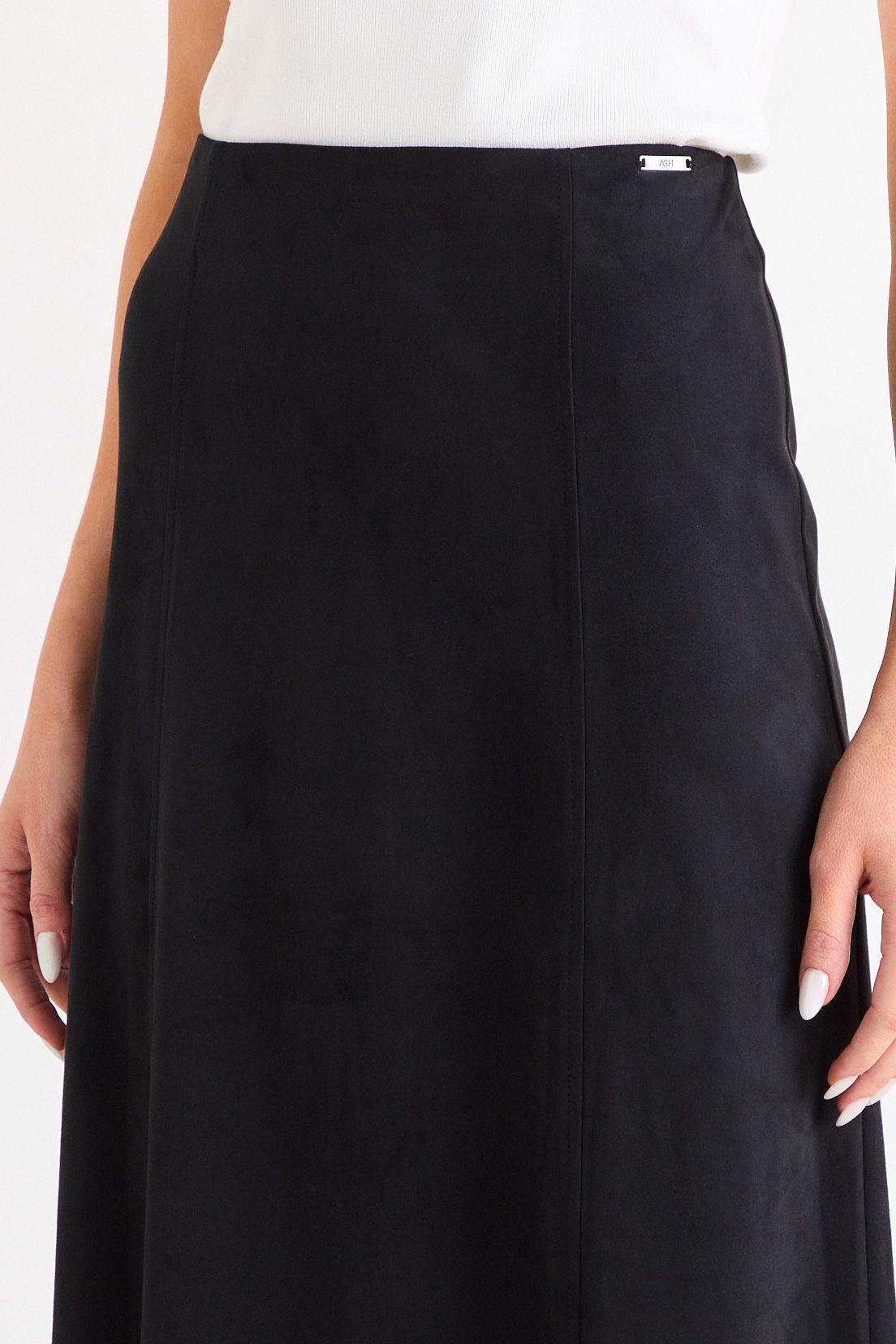 Falda Lisa Negro Ash 12307126002102-2