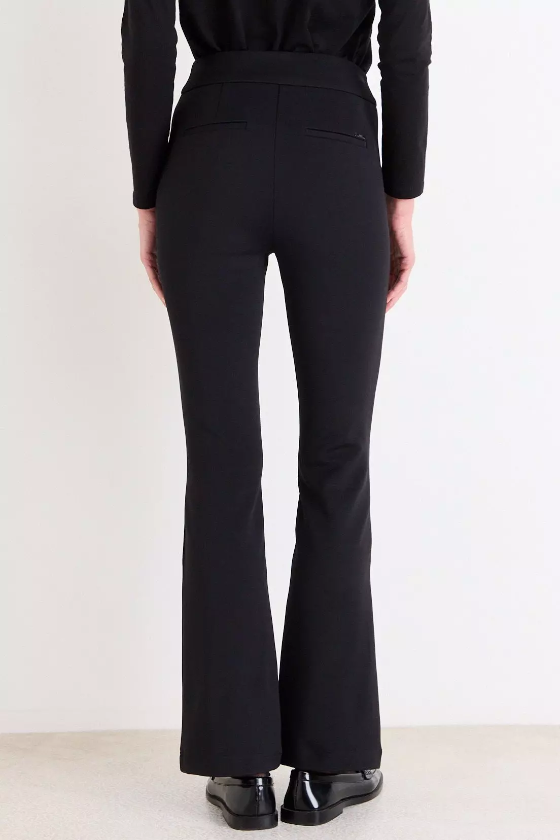Calza Recta Negro Ash 11407226051102-3