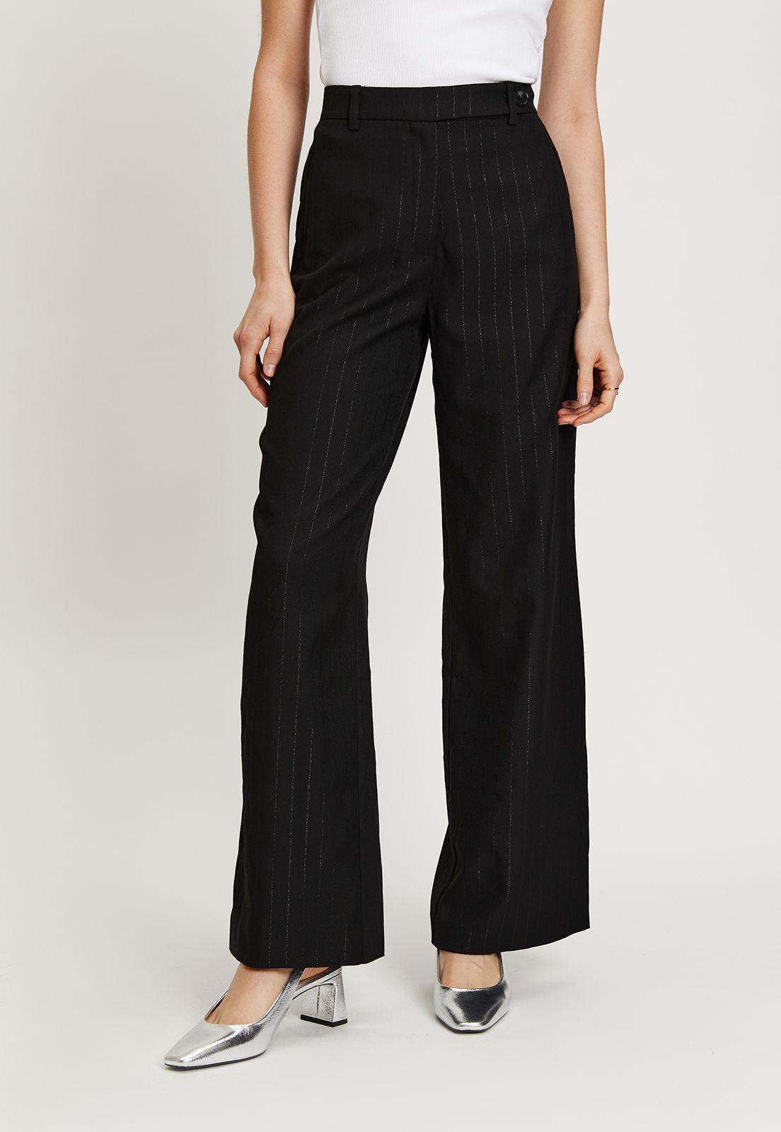 Pantalon Fantasia Negro iO 11120224050102-1