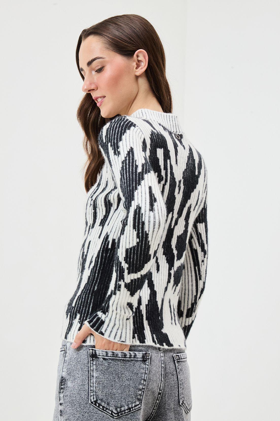 Sweater Fantasia Negro 18720125014102-2