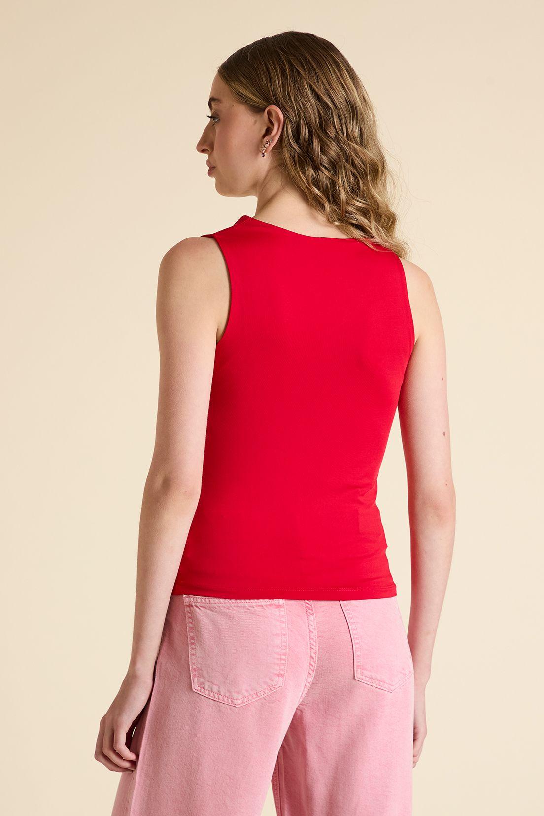 Polera Lisa Rojo iO 14220125004103-3