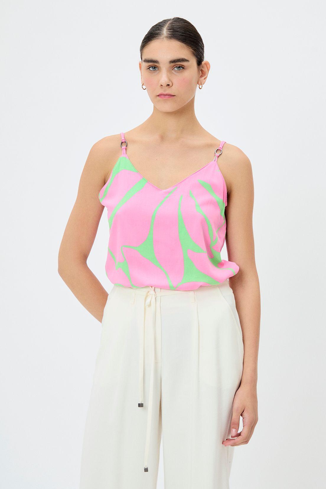 Blusa Fantasia Rosado iO 14104224017123-0