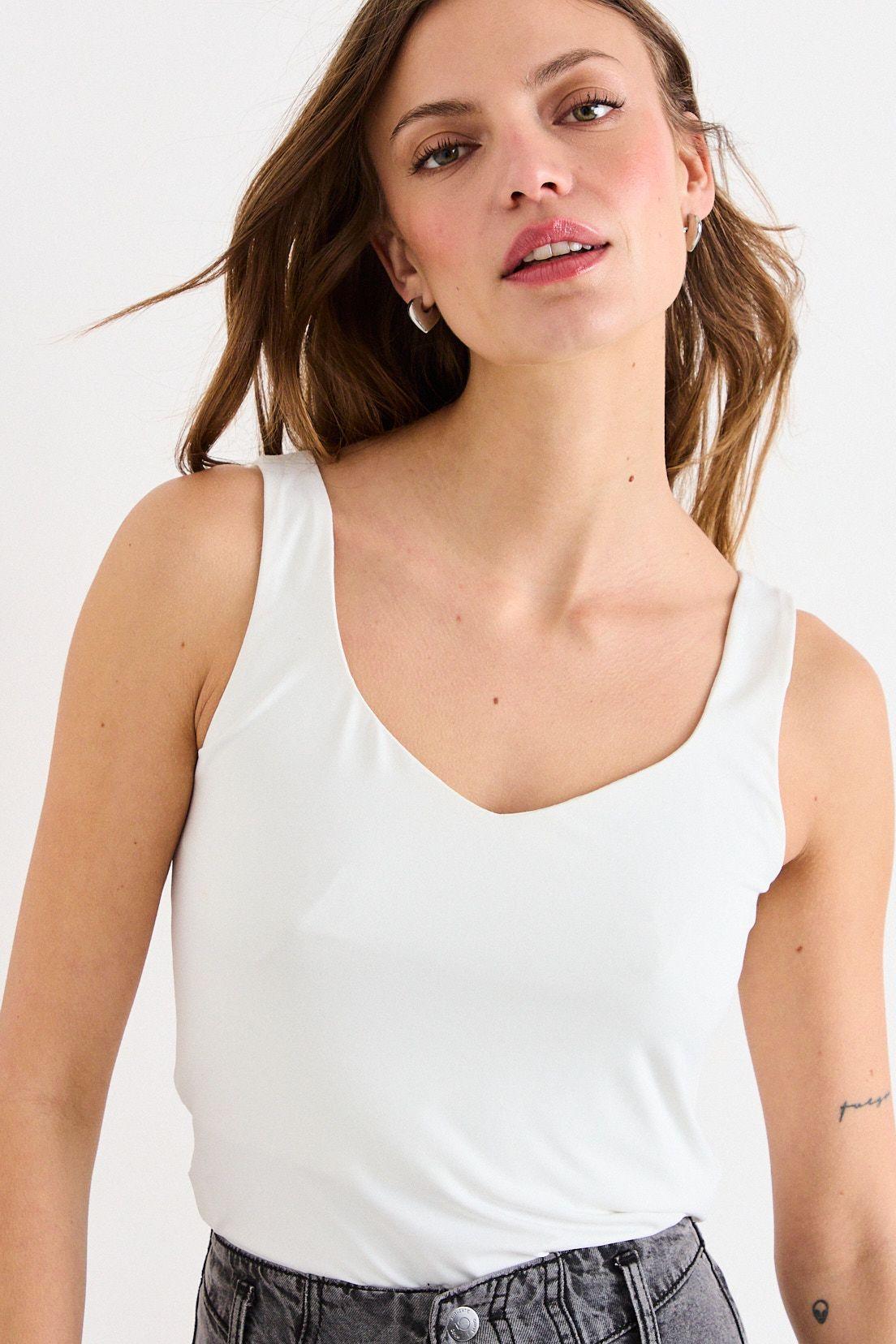 Polera Sin Mangas Lisa Crudo iO 14220226005105-0