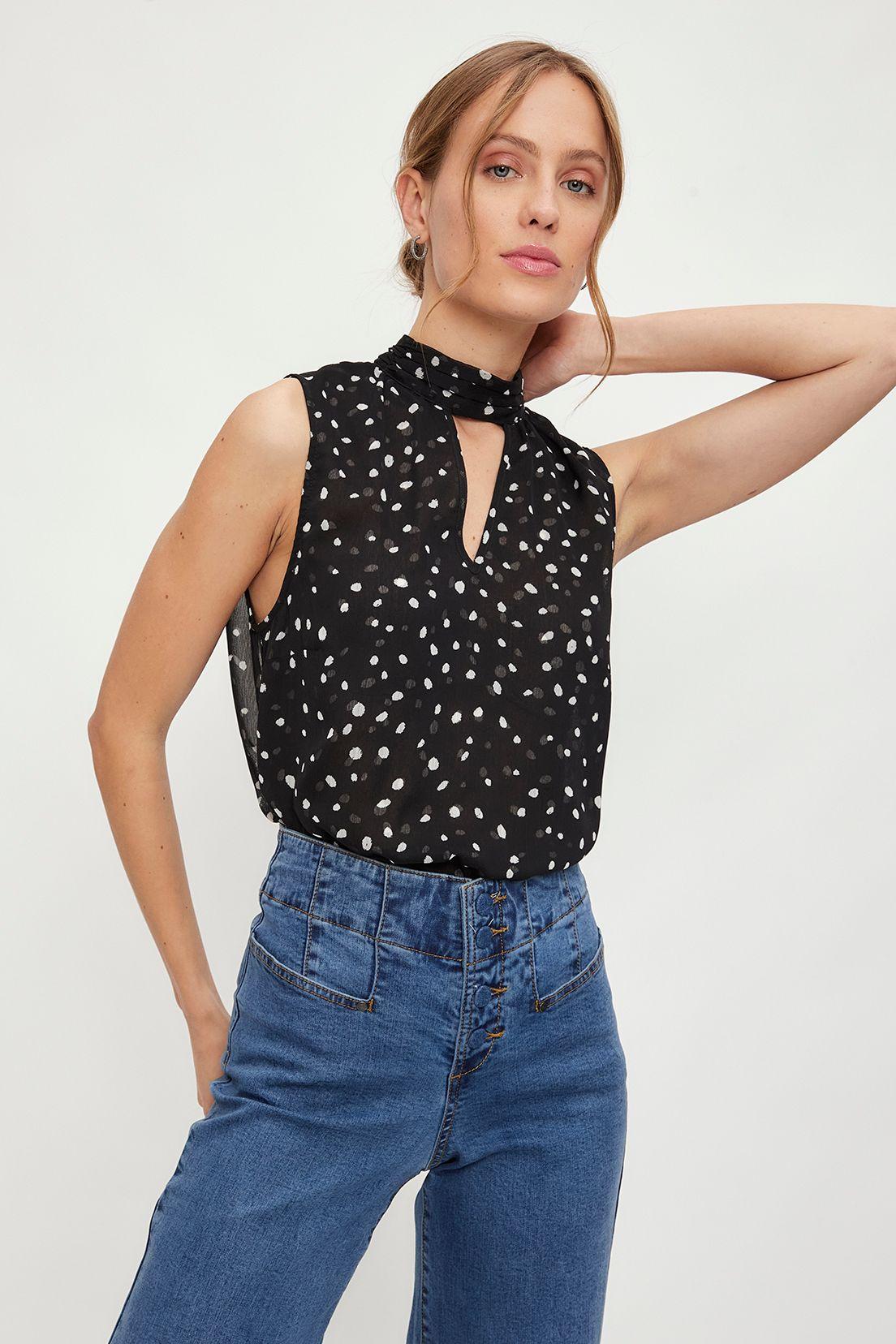 Blusa Fantasia Negro iO 14120224055102-0
