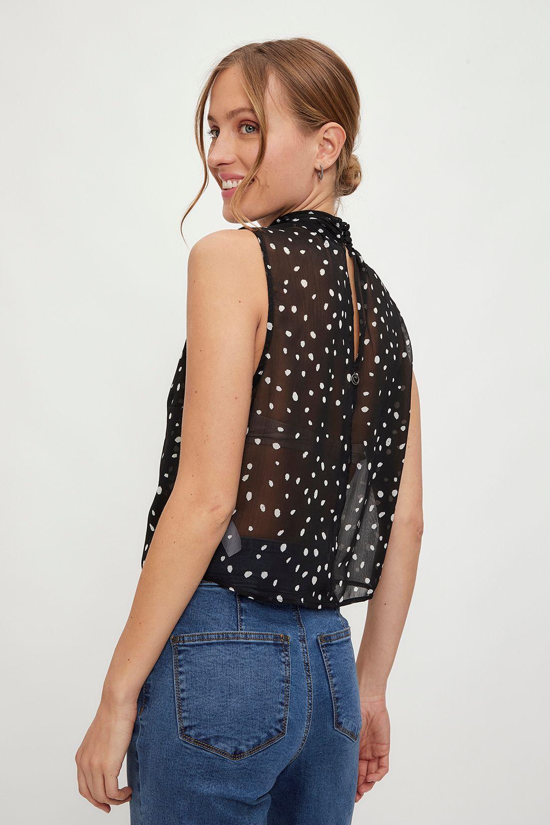 Blusa Fantasia Negro iO 14120224055102-4