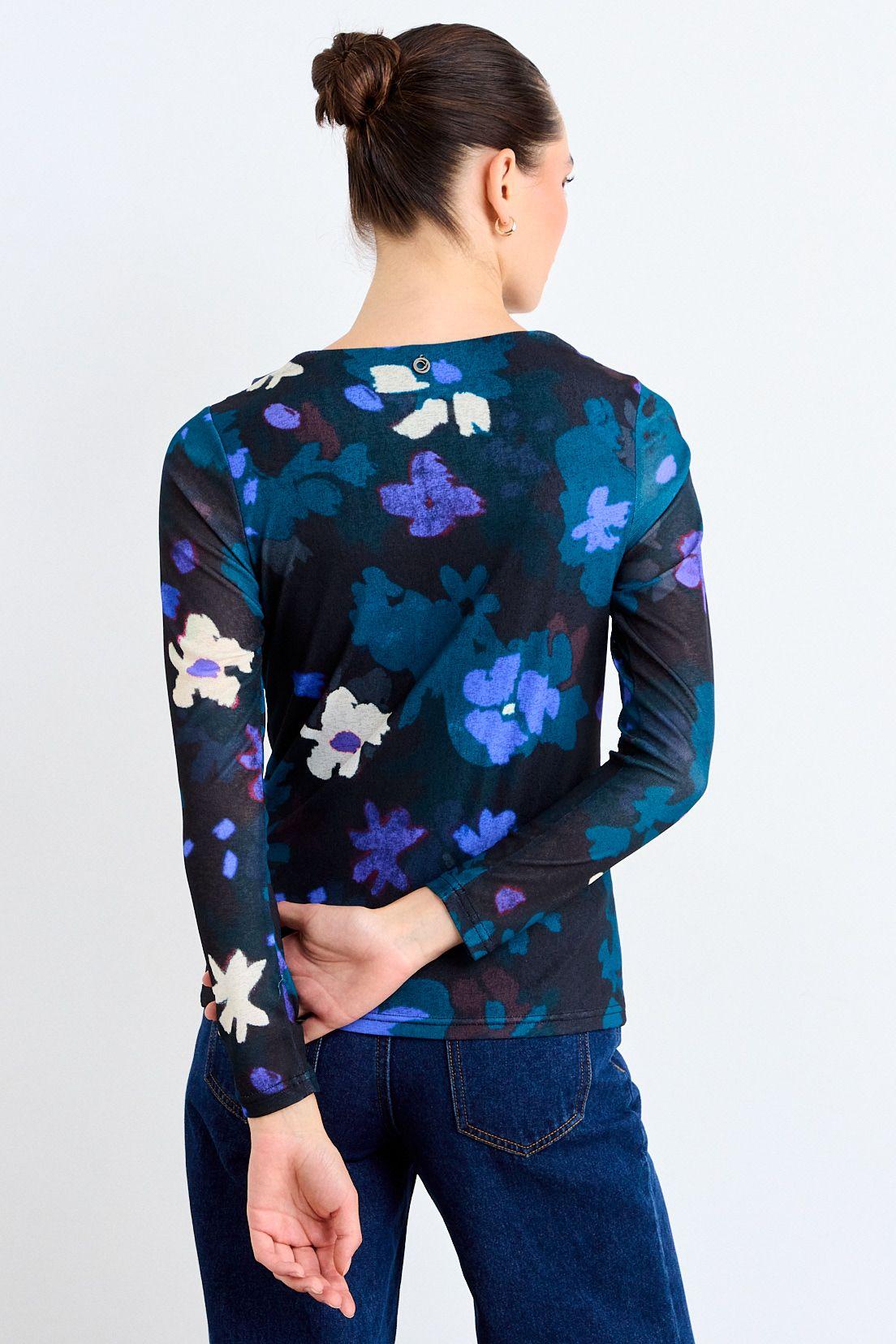 Polera Estampada Negro iO 14620126053102-3