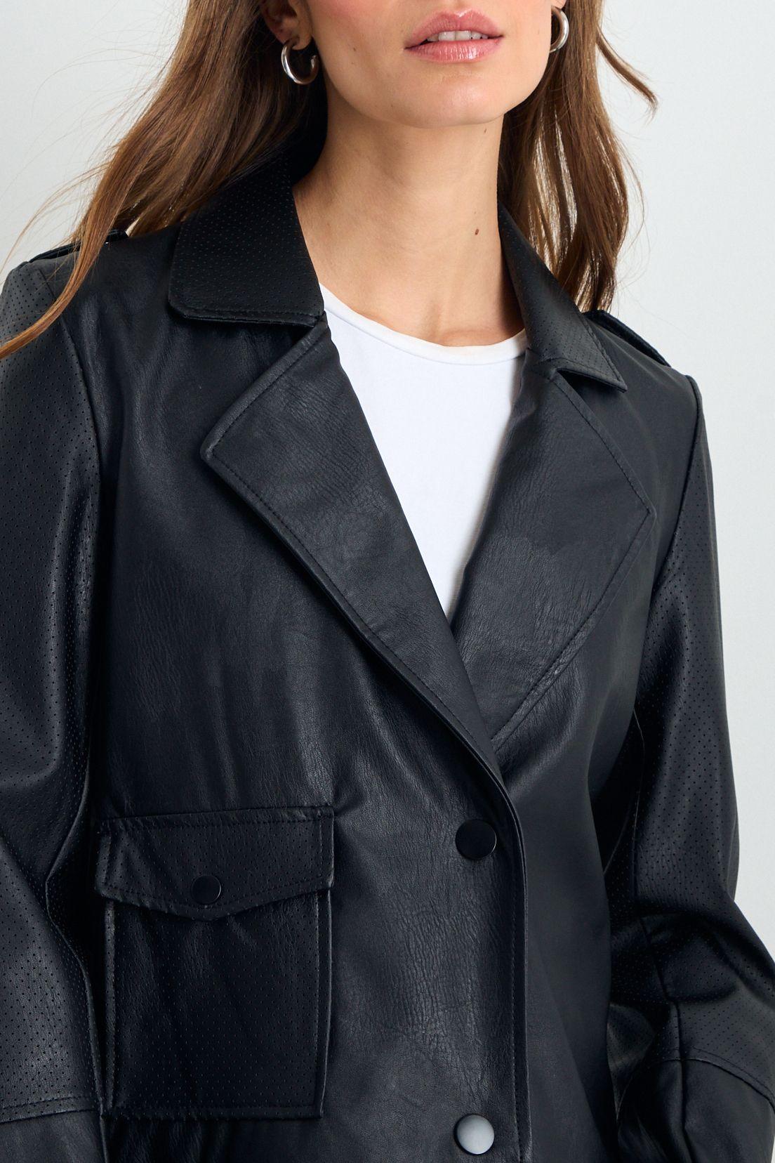 Chaqueta Negro iO 17520225003102-1