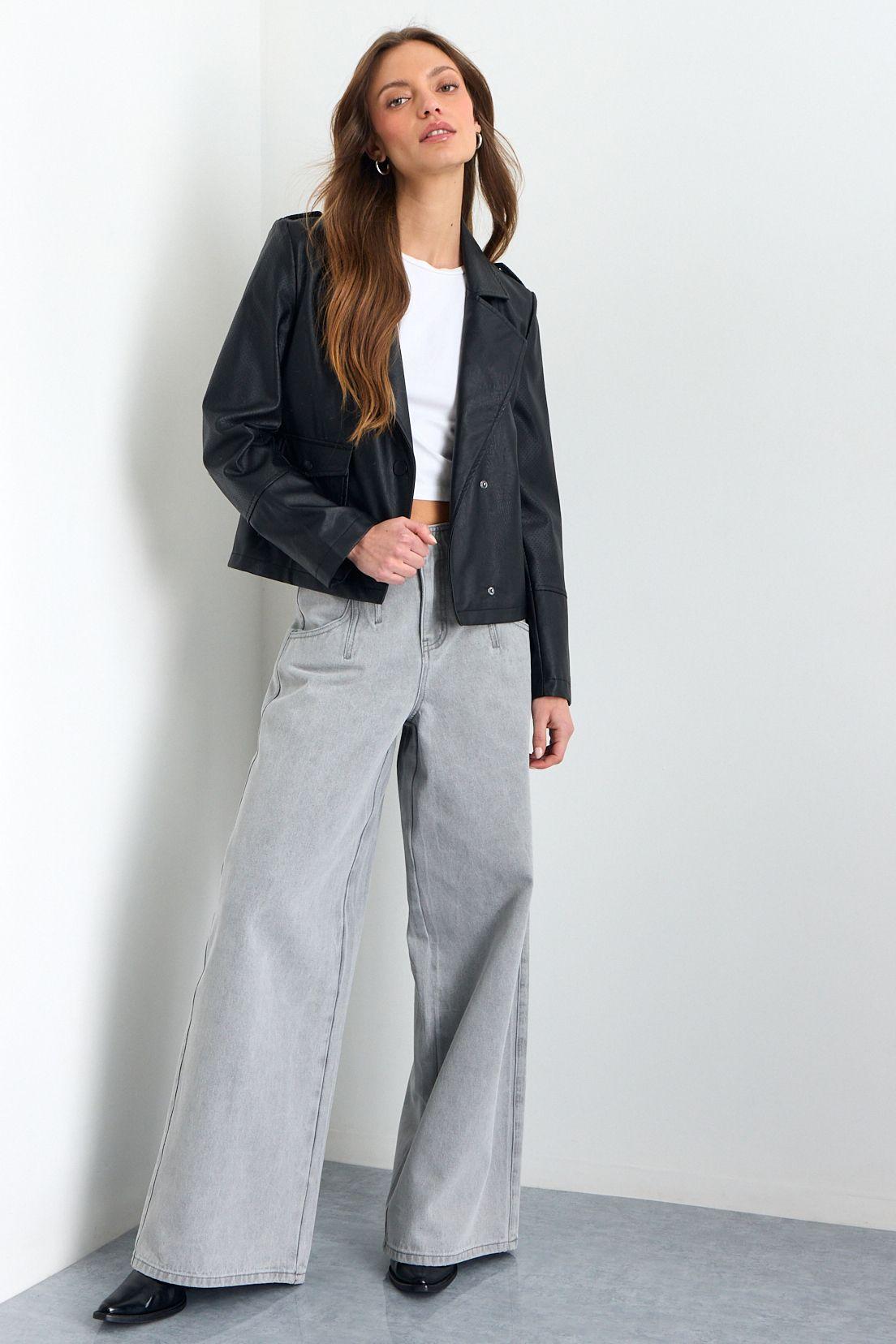 Chaqueta Negro iO 17520225003102-4