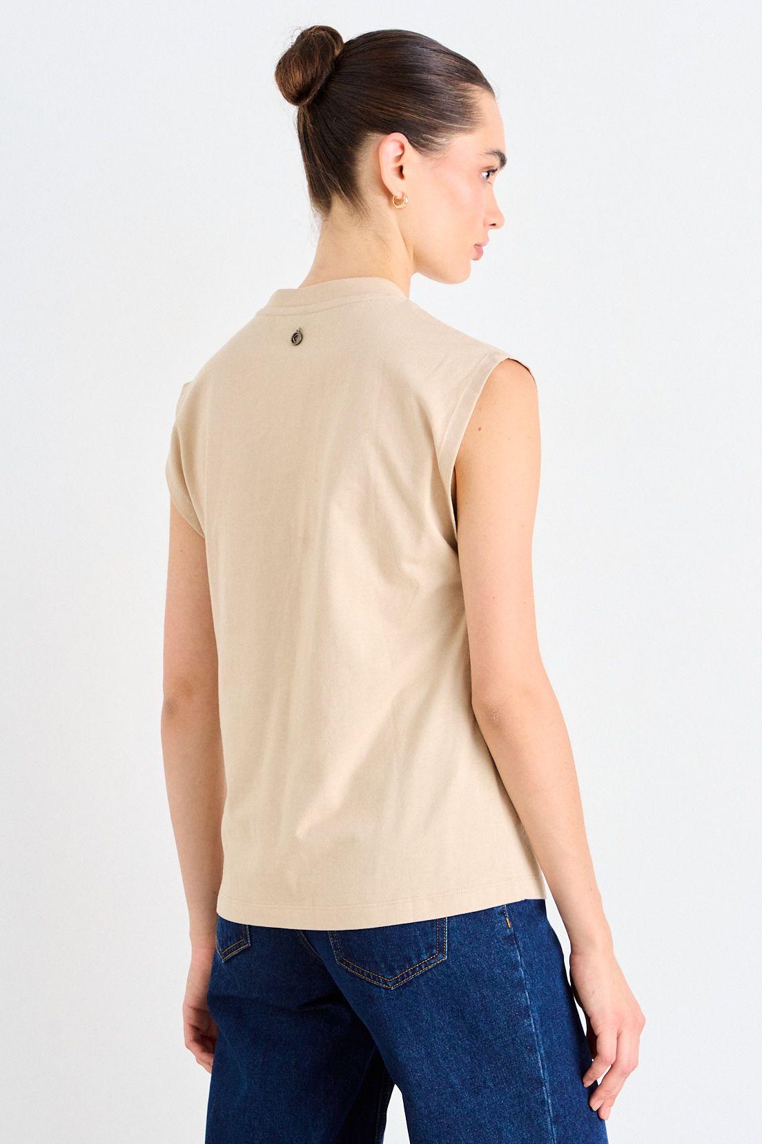 Polera Estampada Beige iO 14620126004106-2