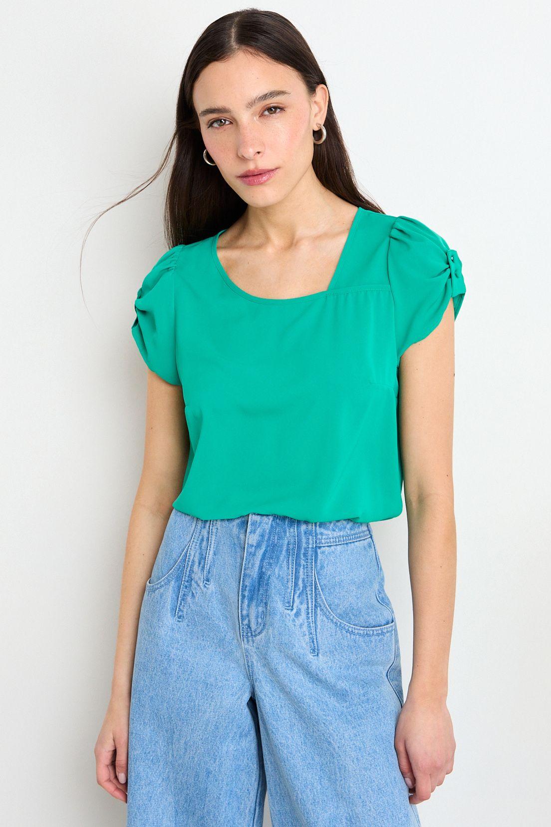 Blusa Lisa Verde Oliva iO 14020225017107-0