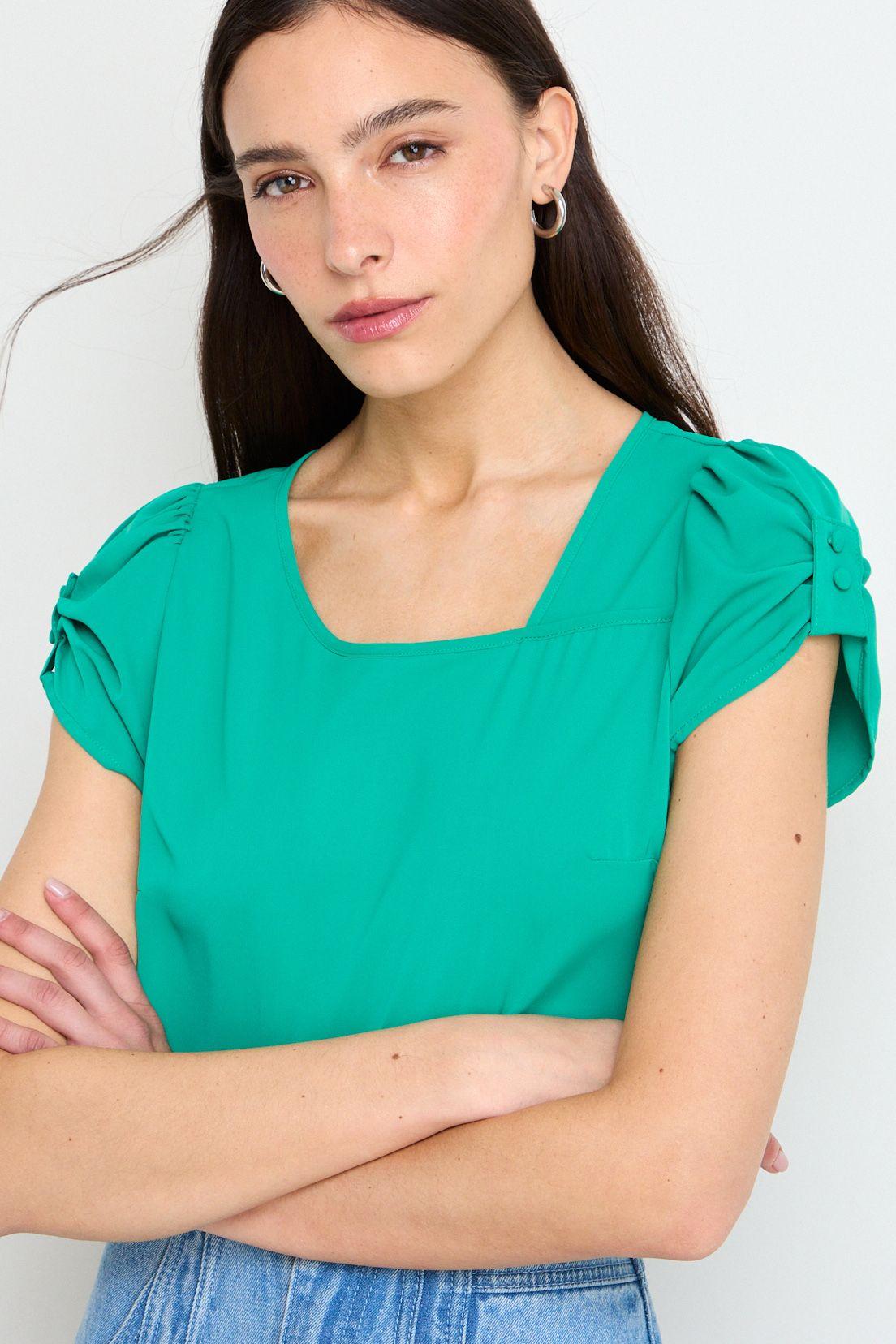 Blusa Lisa Verde Oliva iO 14020225017107-1