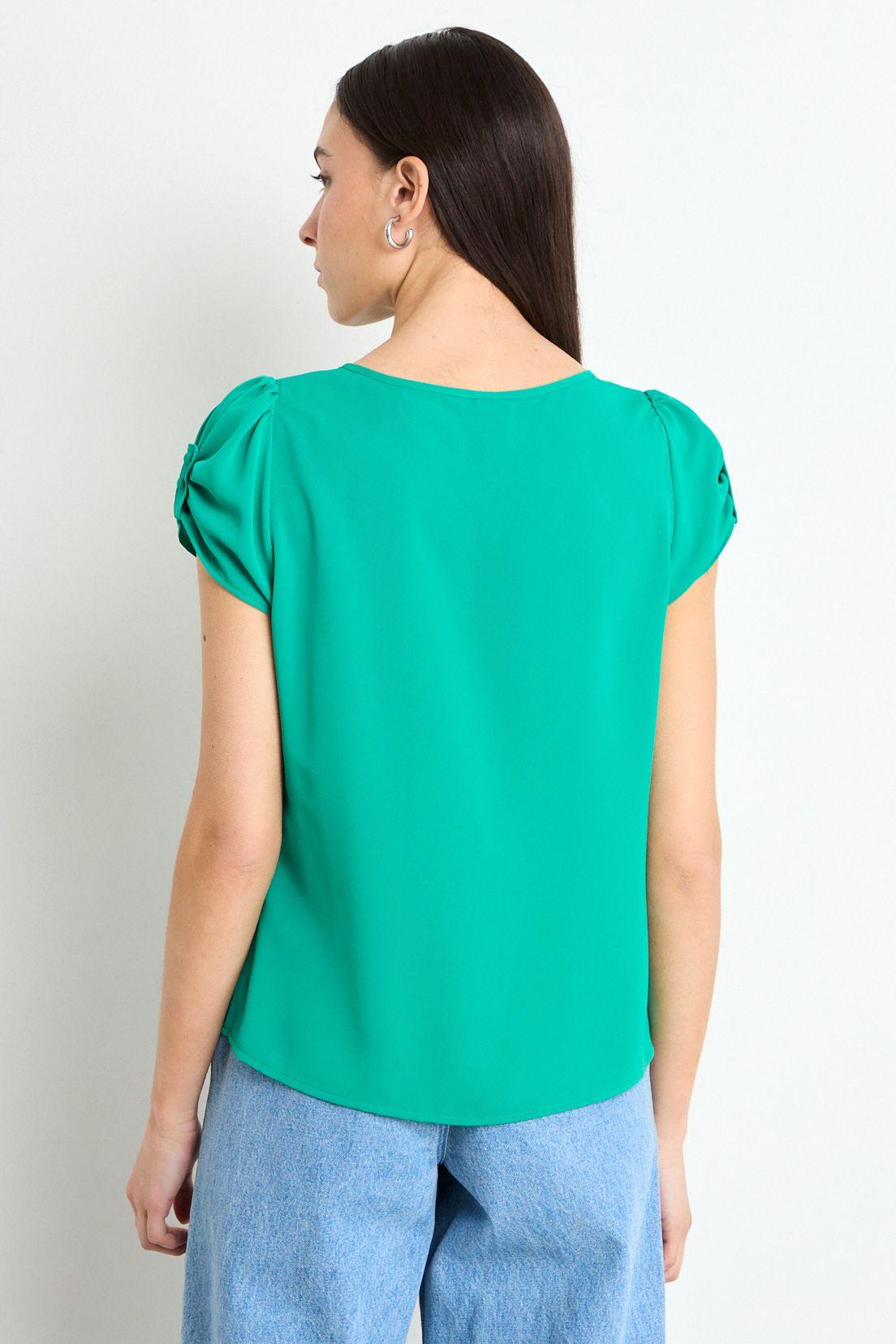 Blusa Lisa Verde Oliva iO 14020225017107-2