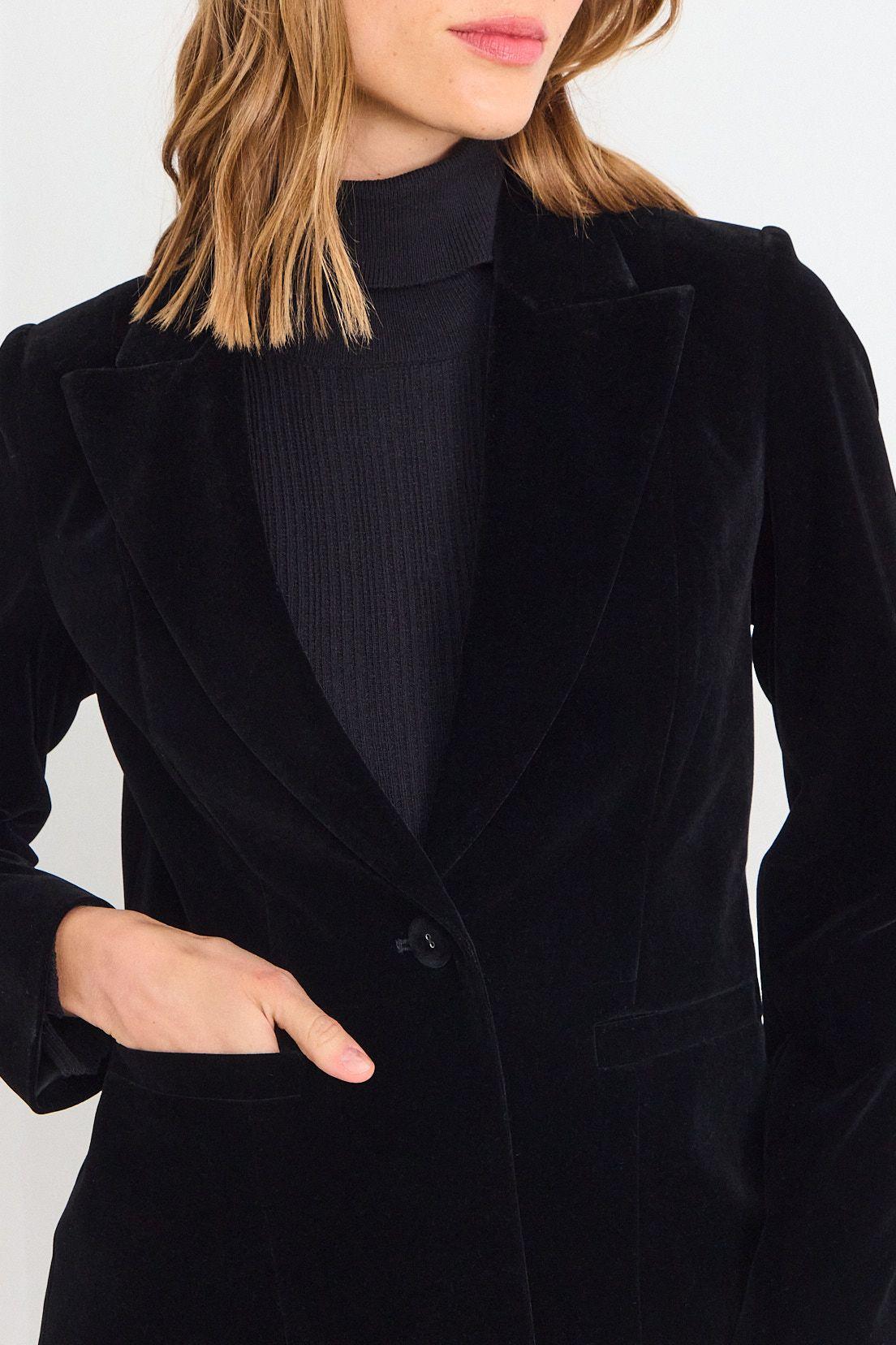 Blazer Liso Negro iO 16020126015102-1