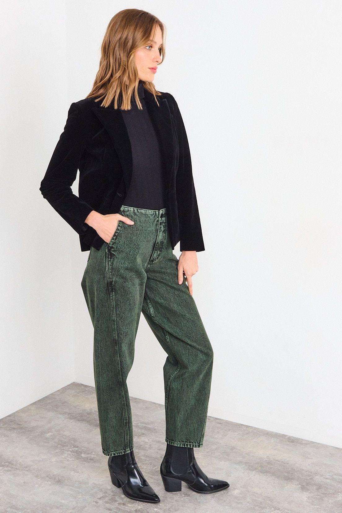 Blazer Liso Negro iO 16020126015102-4