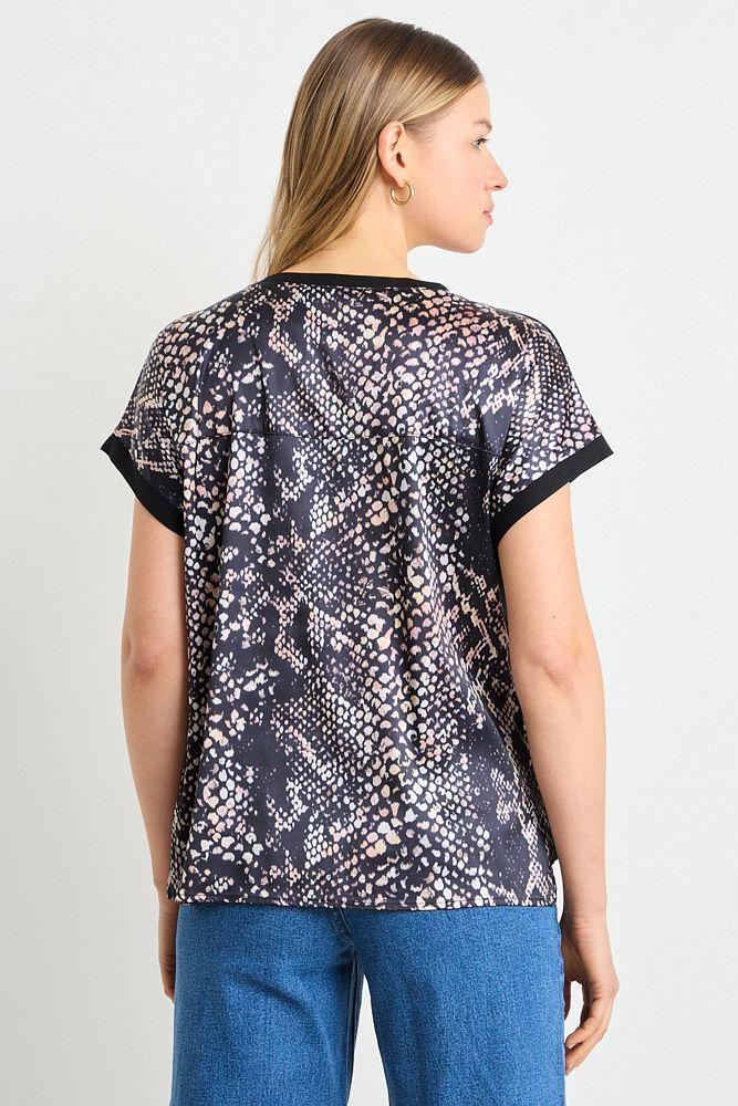 Polera Manga Corta Negro Ash 14307225052102-2