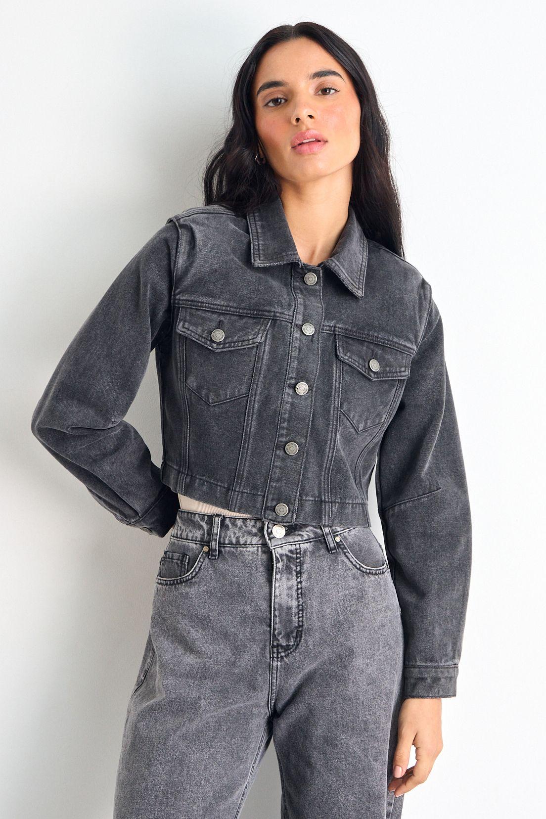 Chaqueta Negro iO 17820225001102-1
