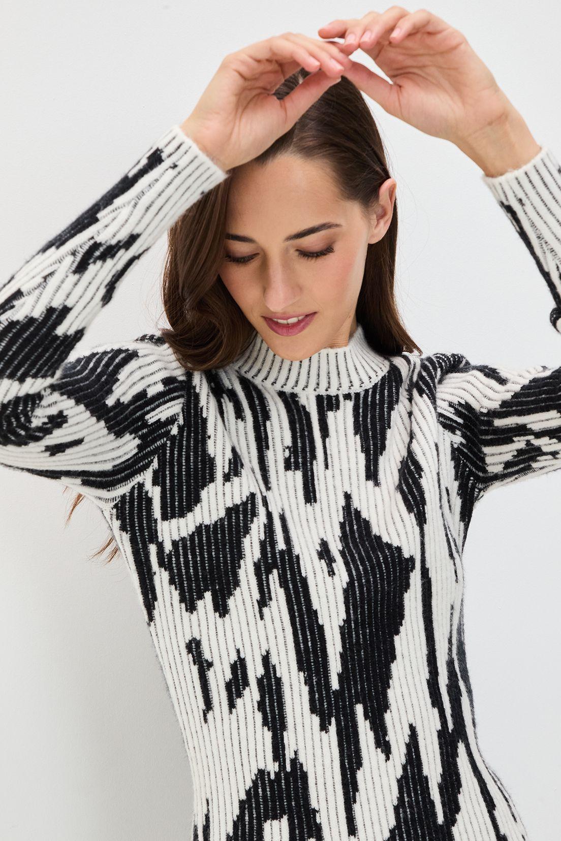 Vestido Fantasia Negro 13120125052102-4